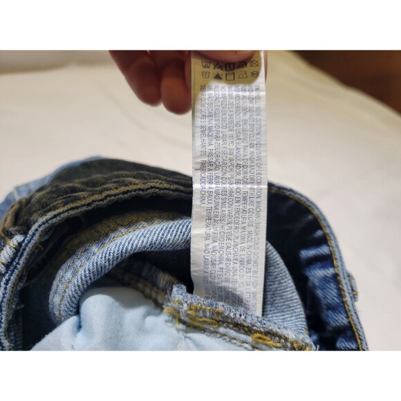 Forever 21 Jean Shorts Womens Fits 28" Distressed High Rise Cut Off Festival - Picture 7 of 7